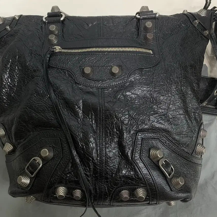 [BUNJANG] Balenciaga Le Cagole Medium Tote Bag Black Leather / 발렌시아가 르카골 미디엄 토트백 숄더백 블랙 레더 가방 미디움