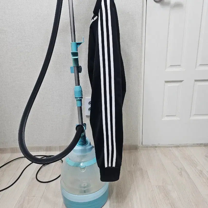 [BUNJANG] Adidas Essentials Track Top Jersey / (110)2XL 초대장급 아디다스 에센셜 [검흰] 트랙탑져지