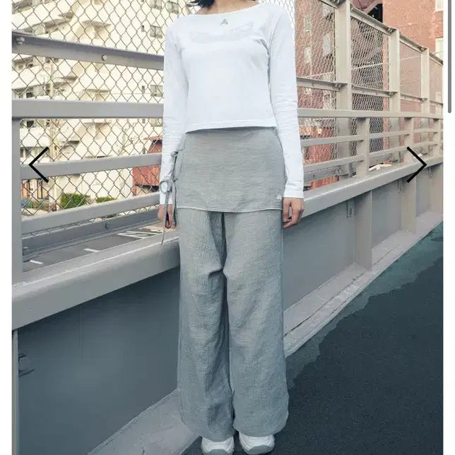 [BUNJANG] Hug Your Skin Angel Wing Top White / 허그유어스킨 엔젤 윙탑 화이트