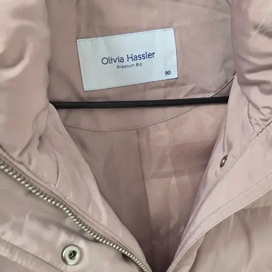 [BUNJANG] Olivia Hassler Duck Down Padded Jacket (Size 90) / 올리비아하슬러 덕다운 패딩 90