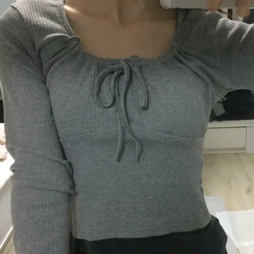 [BUNJANG] Square Ribbed Ribbon T-shirt / 스퀘어 골지 리본 티셔츠