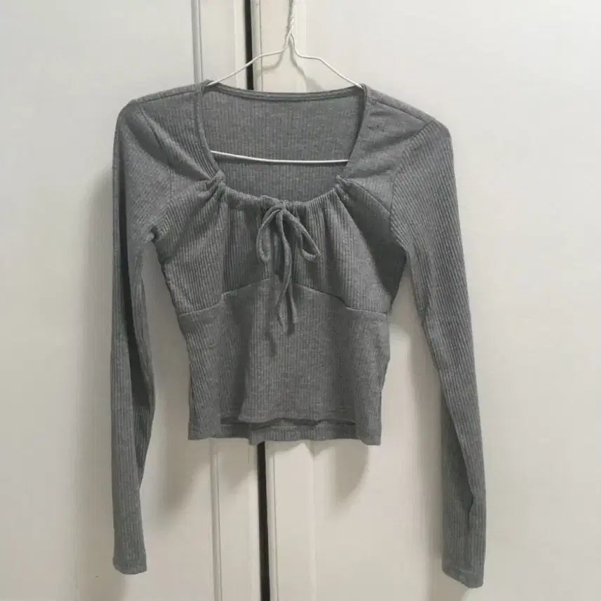 [BUNJANG] Square Ribbed Ribbon T-shirt / 스퀘어 골지 리본 티셔츠