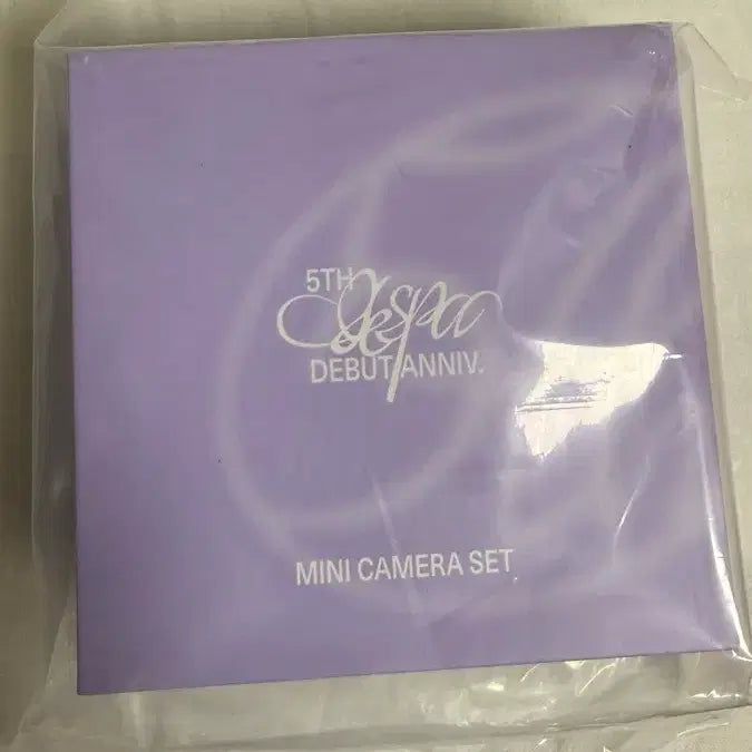 에스파 윈터 5주년 굿즈 엠디 디지털 카메라 디카 직직이