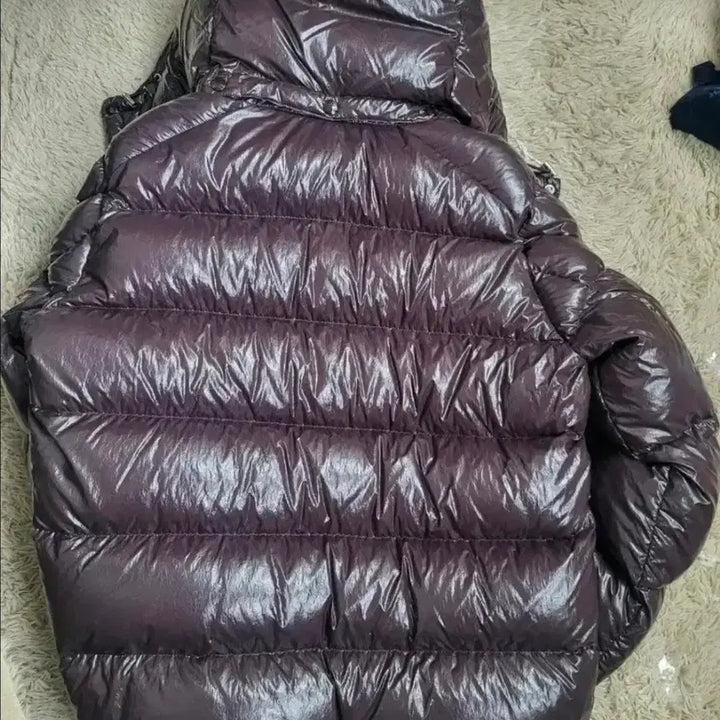 [BUNJANG] Moncler Maya 70th Anniversary Padded Jacket / 몽클레어 마야 70주년 다크 브라운 패딩 점퍼