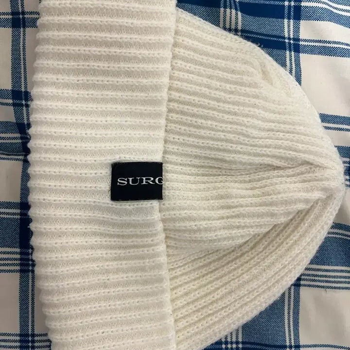 [BUNJANG] The Boyz Sunwoo Beanie / 써저리 비니 화이트