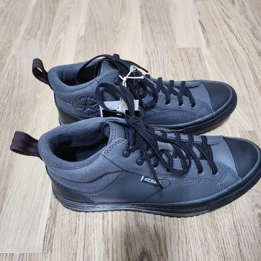 [BUNJANG] Converse Winter Sneakers / [새상품] 컨버스 정품 스니커즈 팝니다.