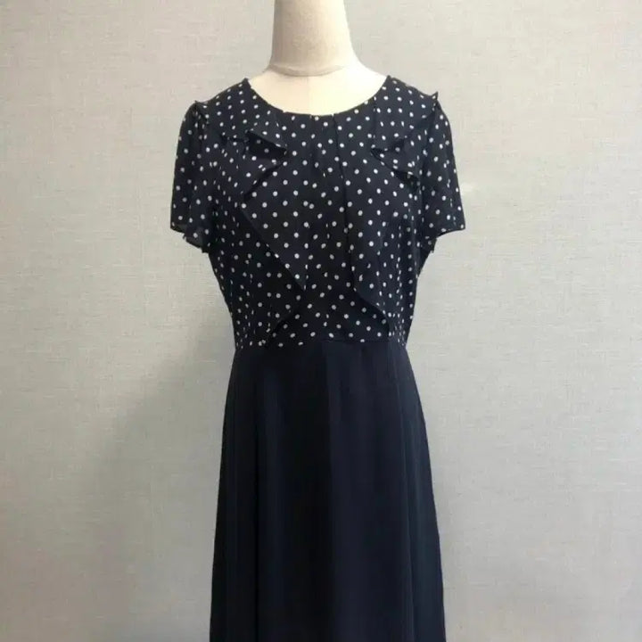 [BUNJANG] SUBI Women's Top Bundle Set / 일괄)5벌)여성브랜드 SUBI 봄-여름 상의 /꽃무늬블라우스증정