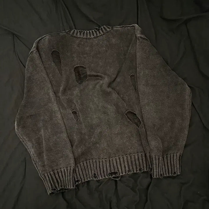 [BUNJANG] ETCE Distroyed Washed Knit Black / etce 디스트로이드 워시드 니트 블랙