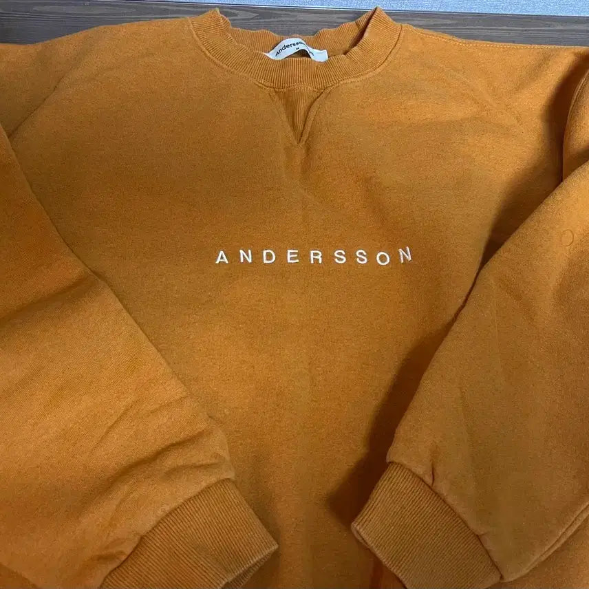 [SOLD OUT] 앤더슨벨 오버핏 맨투맨