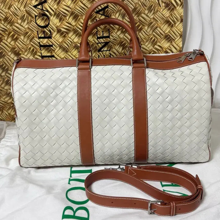 [BUNJANG] BOTTEGA BENETA Intrecciato Duffle Bag / BOTTEGA BENETA 보테가 베네타 인트레치아토 더플백