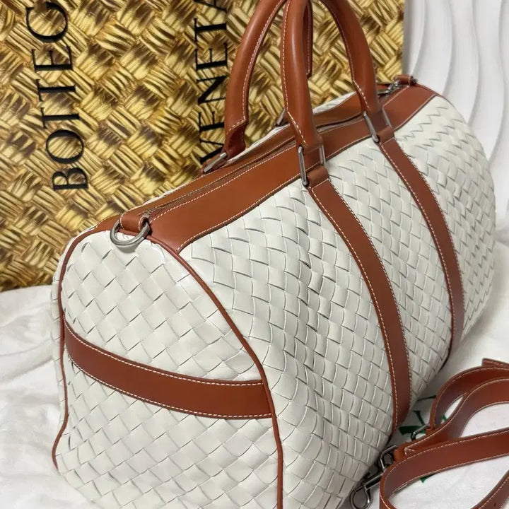 [BUNJANG] BOTTEGA BENETA Intrecciato Duffle Bag / BOTTEGA BENETA 보테가 베네타 인트레치아토 더플백