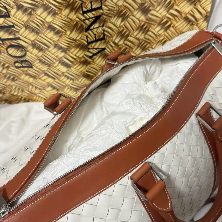 [BUNJANG] BOTTEGA BENETA Intrecciato Duffle Bag / BOTTEGA BENETA 보테가 베네타 인트레치아토 더플백