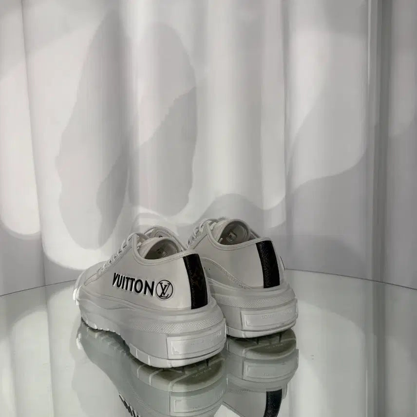 [BUNJANG] Louis Vuitton LV Squad Sneakers / 루이비통 LV 스쿼드 스니커즈