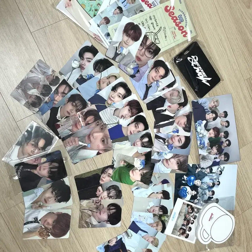 제베원 공식 굿즈 포카 +응원봉 5천원에 드림 (추가 원할시)