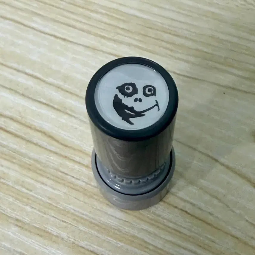 [BUNJANG] Scary Face Stamp Gacha / 무서운 얼굴 스탬프 가챠 뽑기