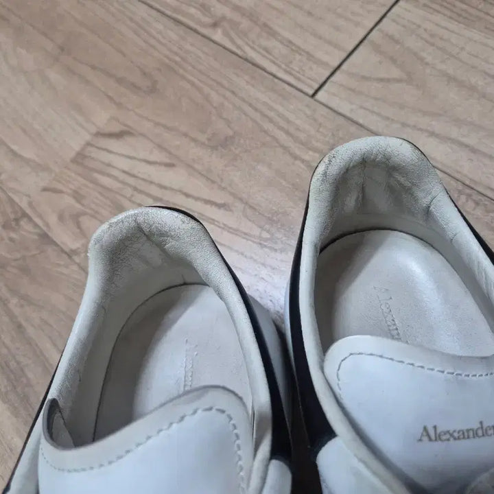 [BUNJANG] Alexander McQueen Shoes (Size 270-275) / 정품 알렉산더 맥퀸 42 사이즈 270-275