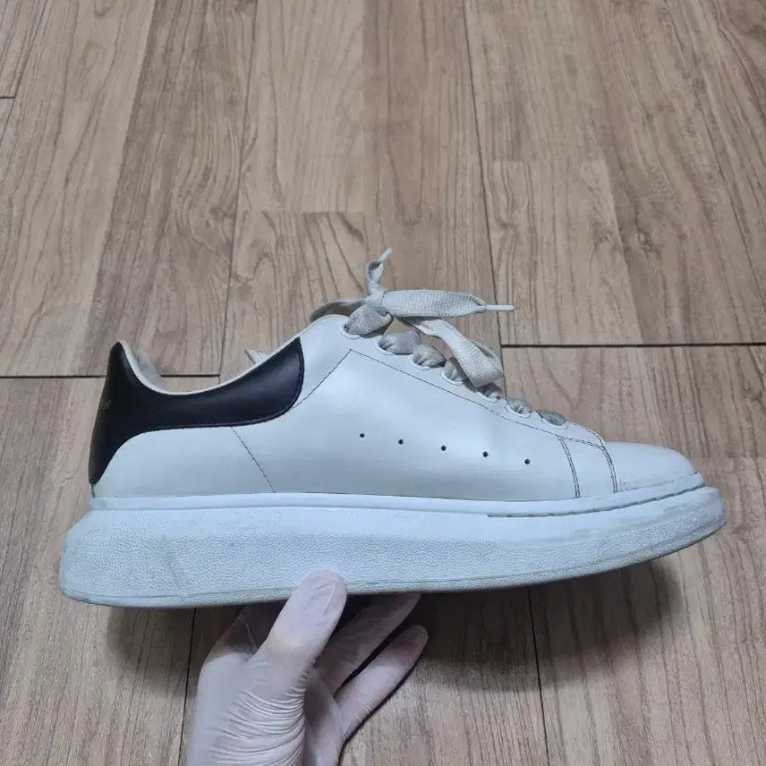 [BUNJANG] Alexander McQueen Shoes (Size 270-275) / 정품 알렉산더 맥퀸 42 사이즈 270-275