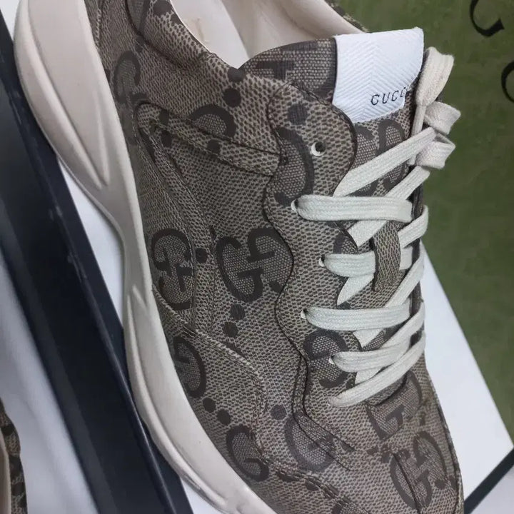 [BUNJANG] Gucci Ebony 100th Anniversary Edition Sneakers / A+9 280 285구찌 라이톤 정가140만원대 에보니 100주년 한정판