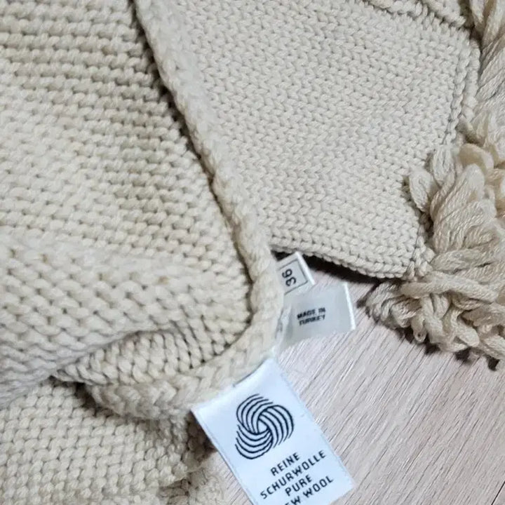 [BUNJANG] Laurel Pure Wool Knit 36 Size / Laurel 라우렐 퓨어 울 니트 36사이즈