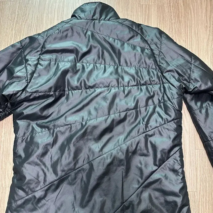 [BUNJANG] Mizuno Lightweight Padded Jacket 105 / 미즈노경량패딩105