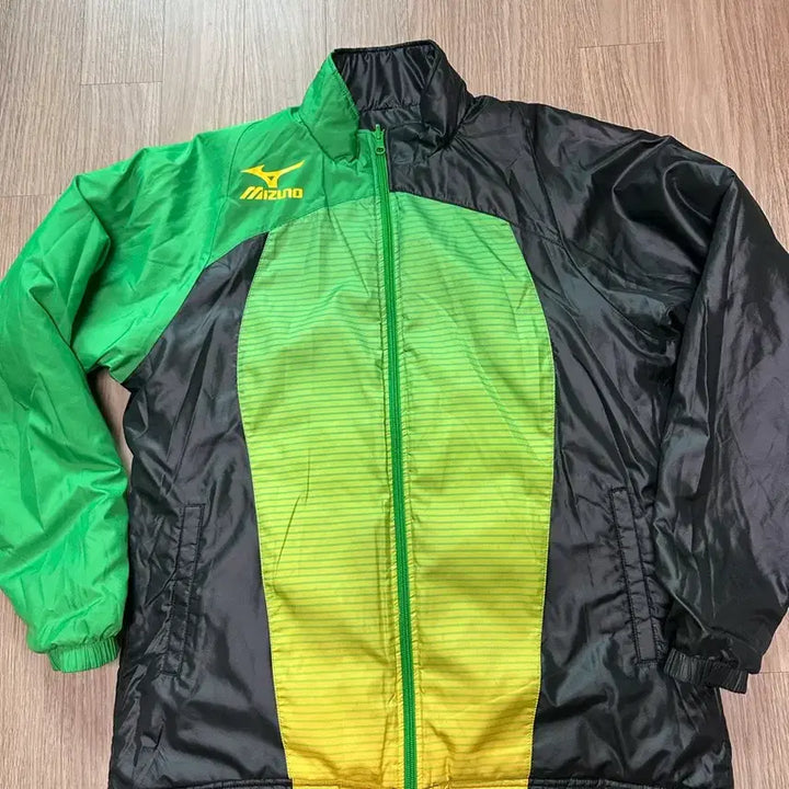 [BUNJANG] Mizuno Lightweight Padded Jacket 105 / 미즈노경량패딩105