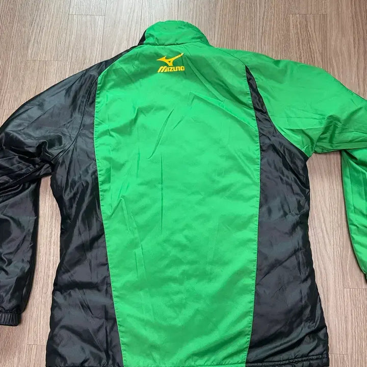 [BUNJANG] Mizuno Lightweight Padded Jacket 105 / 미즈노경량패딩105