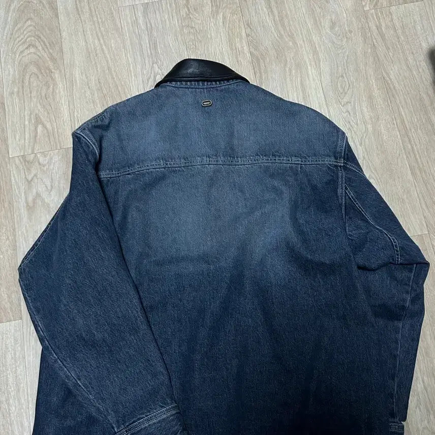[BUNJANG] Solid Homme Blue Leather Collar Denim Shirt / [46] 솔리드옴므 블루 레더 칼라 데님 셔츠