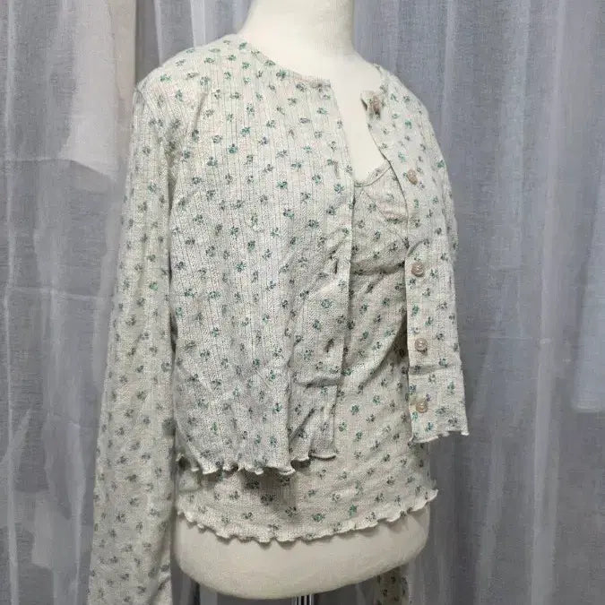 [BUNJANG] Flower Camisole and Cardigan Set / 플라워 나시 가디건 세트 세상품