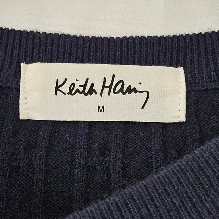 [BUNJANG] Keith Haring Navy Embroidered Heart Knit M / 키스해링 라운드넥 하트 자수 니트 네이비 M