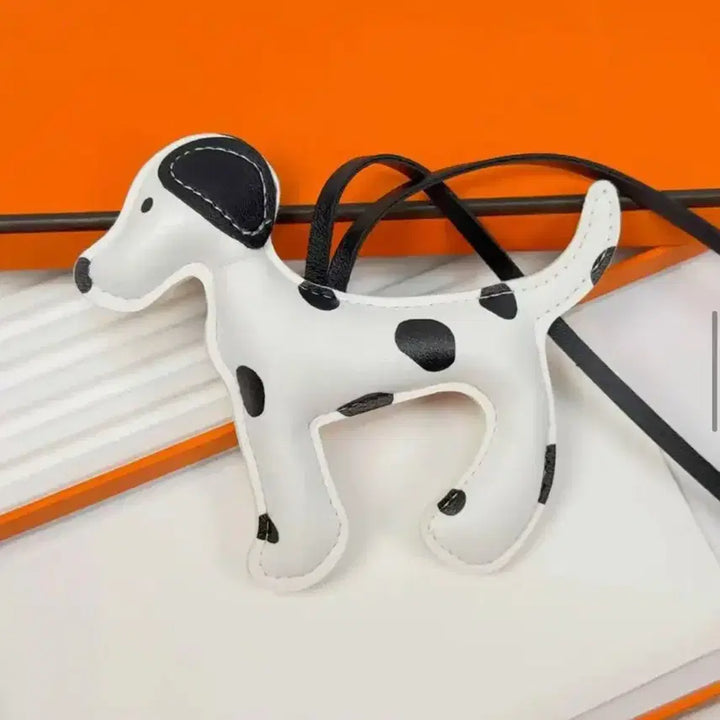 [BUNJANG] Dalmatian Puppy Car Decoration / 달마티안 강아지 차량 장식(새상품)
