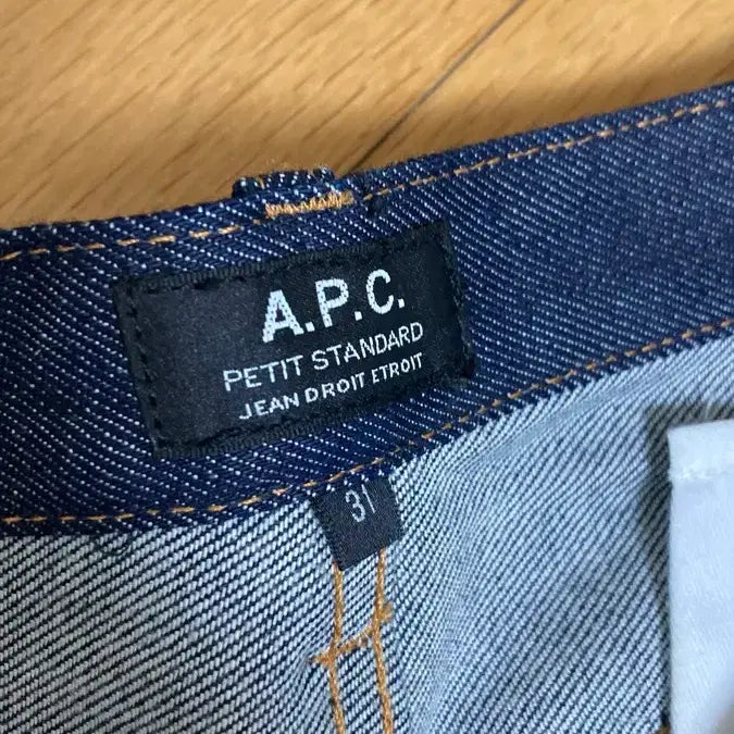 [BUNJANG] APC Indigo Denim / a.p.c 아페쎄 쁘디 인디고 데님