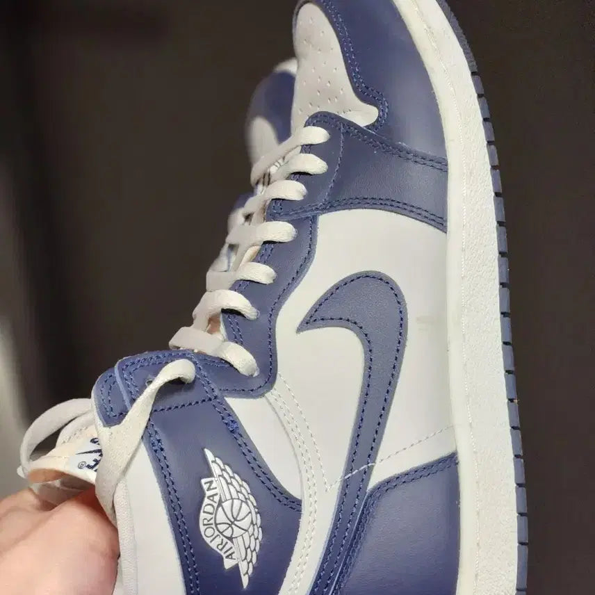 [BUNJANG] Nike Jordan 1 High 85 College Navy Sneakers / 조던1 하이 85 컬리지 네이비