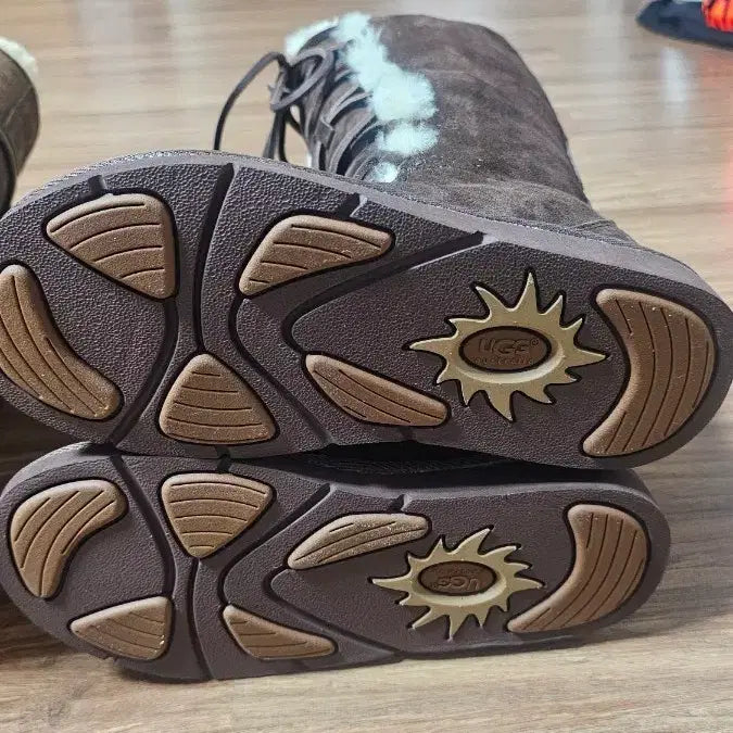 [BUNJANG] UGG Long Boots (New) / 어그 UGG 롱부츠 미사용 새상품