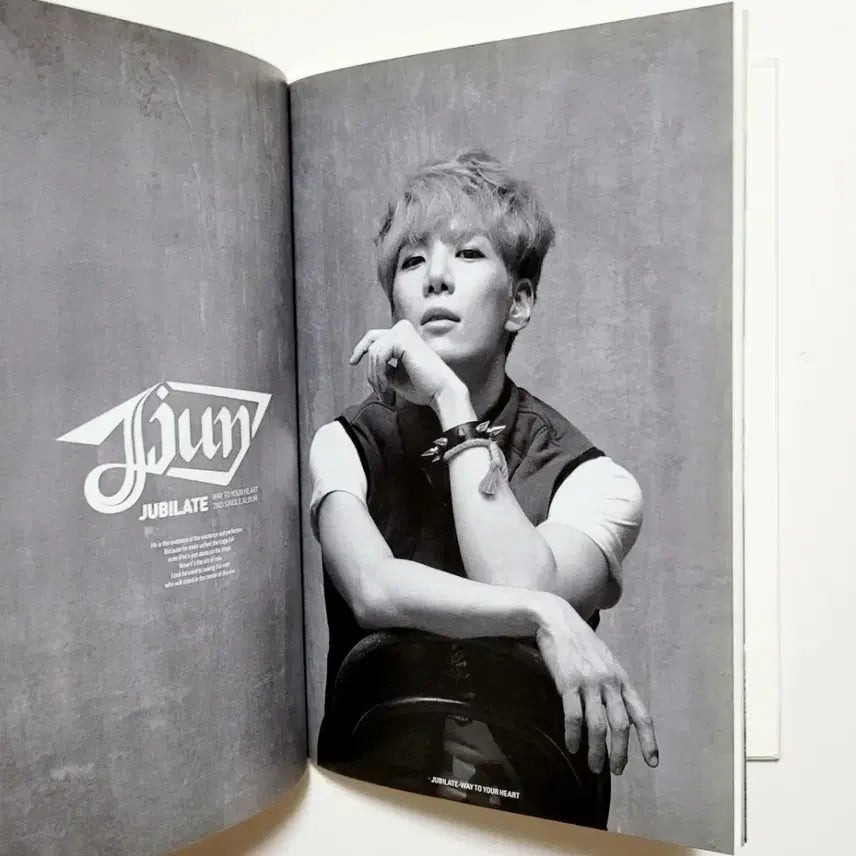 [BUNJANG] Jjun Jubilate Promotional Album / [친필싸인반]Jjun(제이준) 2nd 싱글앨범/PR홍보반