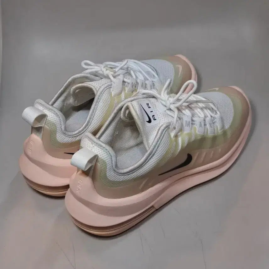 [BUNJANG] Nike Air Max AXIS White Pink Sneakers 230mm / 나이키 에어맥스 AXIS 화이트 핑크  운동화 230mm