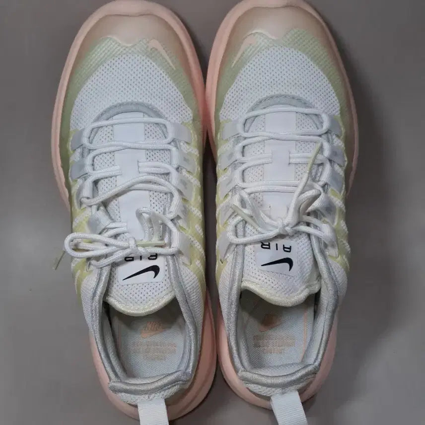 [BUNJANG] Nike Air Max AXIS White Pink Sneakers 230mm / 나이키 에어맥스 AXIS 화이트 핑크  운동화 230mm