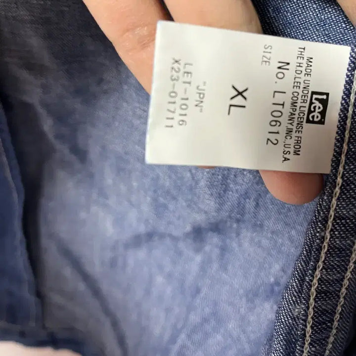 [BUNJANG] Lee Jacket (New) / Lee 청자켓(새제품)