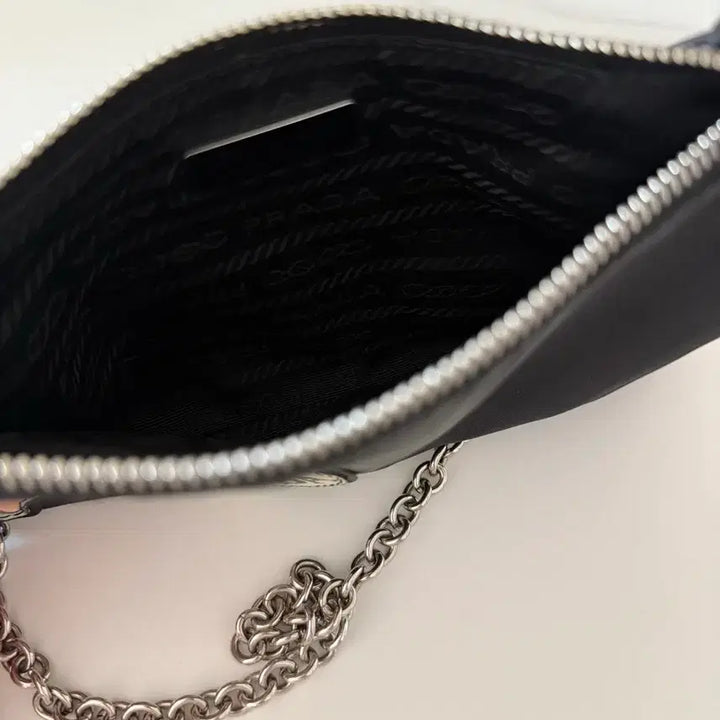 [BUNJANG] Prada Chain Nylon Mini Bag / 프라다 체인 나일론 미니백