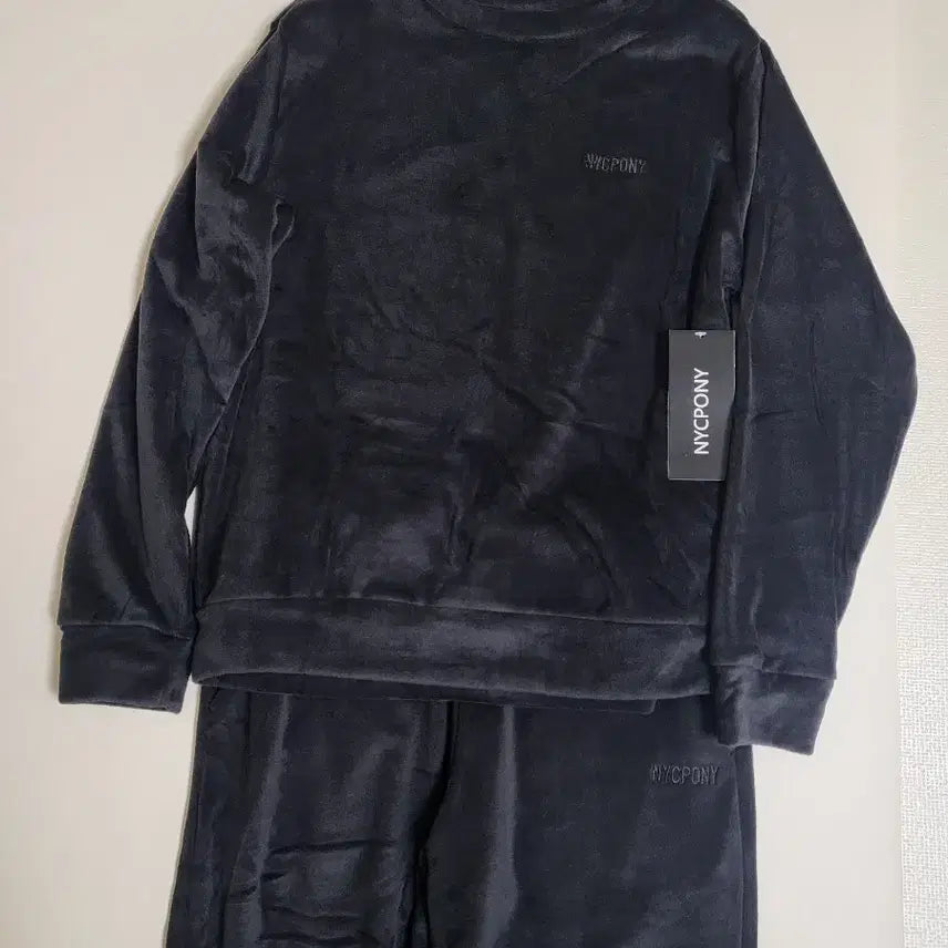 [BUNJANG] NYCPONY Velour Training Suit / [새제품] 벨로아 트레이닝복 새제품
