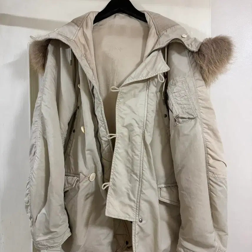 [BUNJANG] Bizbeam Valdez Coat / 비즈빔 발데즈 코트