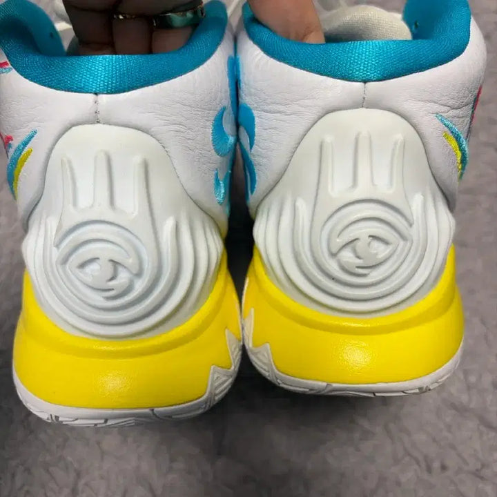 [BUNJANG] Nike Kyrie 6 265 / 나이키 카이리6 265