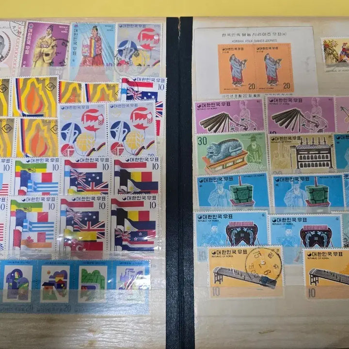 [BUNJANG] Vintage Korean Stamp Collection Bundle / 옛날 한국 우표 컬렉션 일괄