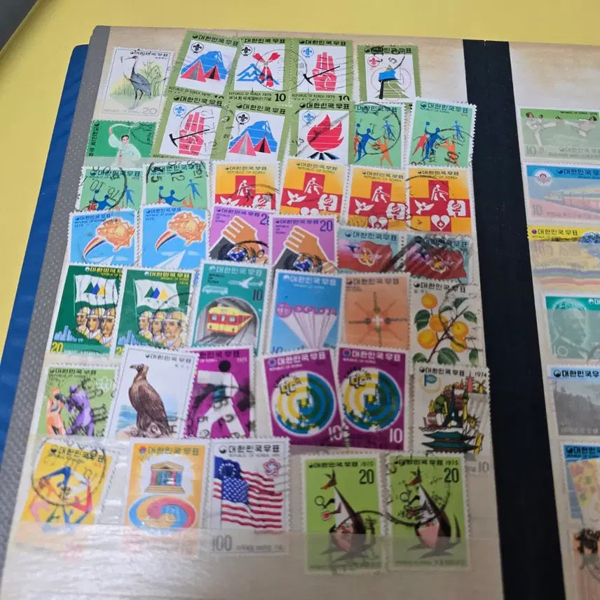 [BUNJANG] Vintage Korean Stamp Collection Bundle / 옛날 한국 우표 컬렉션 일괄