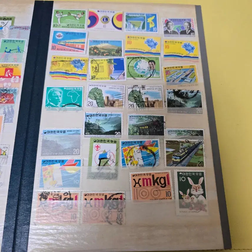 [BUNJANG] Vintage Korean Stamp Collection Bundle / 옛날 한국 우표 컬렉션 일괄