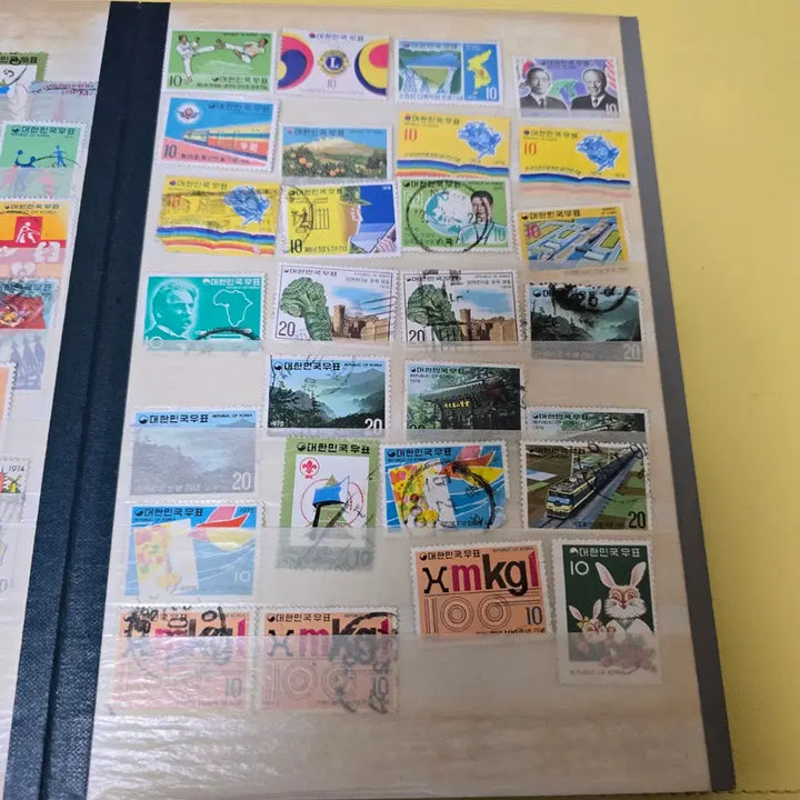 [BUNJANG] Vintage Korean Stamp Collection Bundle / 옛날 한국 우표 컬렉션 일괄