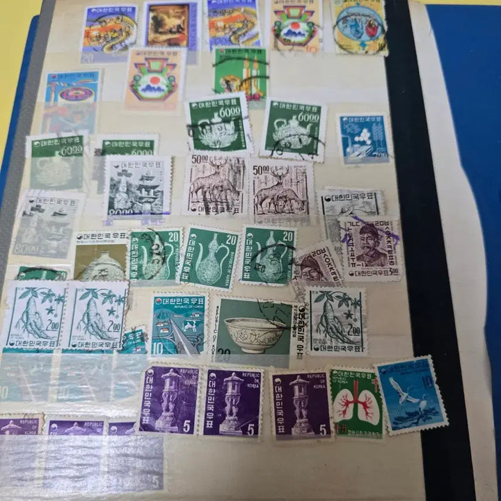 [BUNJANG] Vintage Korean Stamp Collection Bundle / 옛날 한국 우표 컬렉션 일괄
