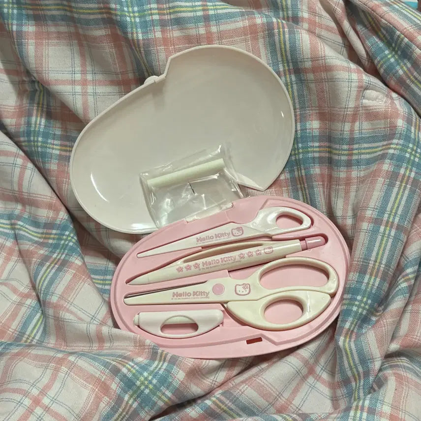 [BUNJANG] Kitty Classic School Supplies Set / 고전키티학용품세트 키티고전키티