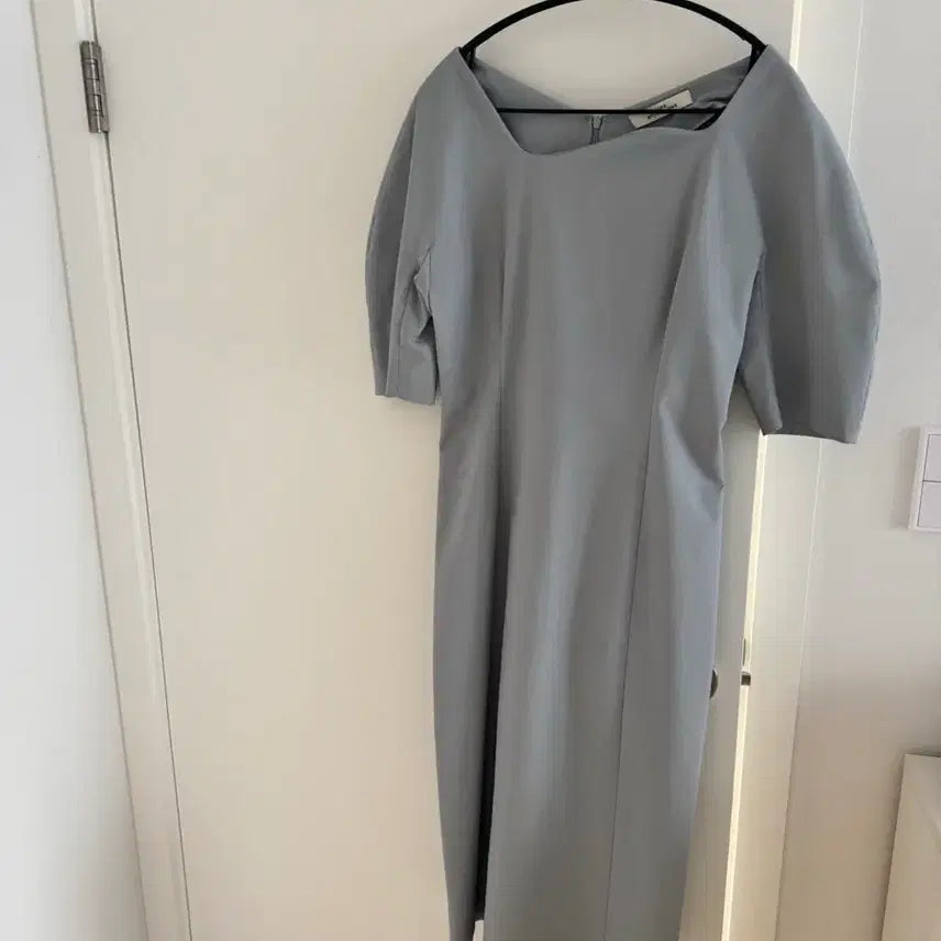 [BUNJANG] Line Studio One Piece 66 / 라인스튜디오 원피스 66