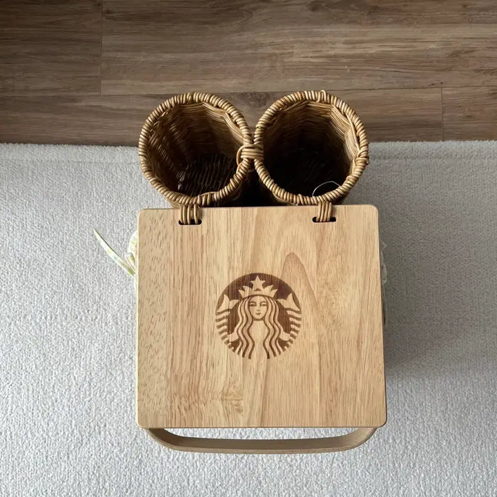 [BUNJANG] Starbucks 22 Spring Rattan Picnic Carrier / 스타벅스 22 스프링 라탄 피크닉 캐리어