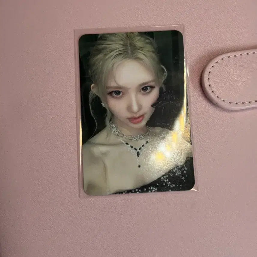 아이브 가을 위드뮤 럭드 포카